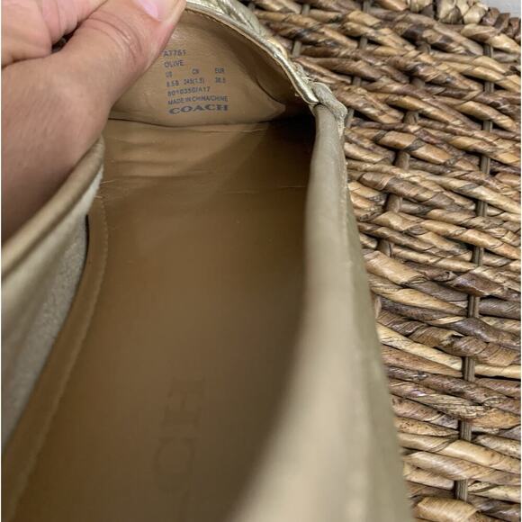 COACH Gold Metallic Leather OLIVE LOAFERS SHOES Old Money SLIP-ON FLATS 8.5 B - Picture 9 of 9